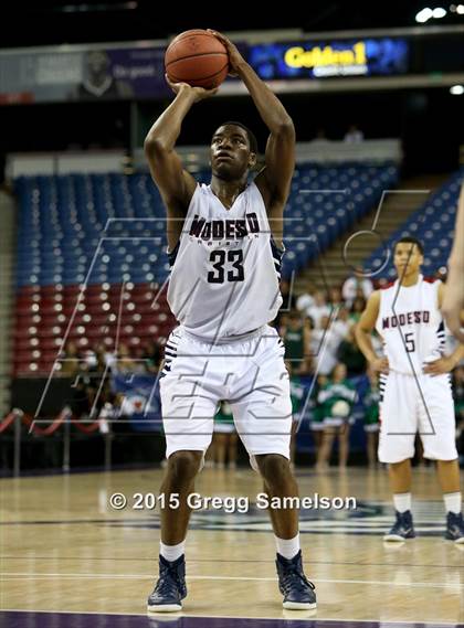 Thumbnail 3 in Modesto Christian vs St. Mary's (CIF SJS D2 Semifinal) photogallery.