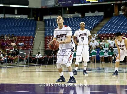 Thumbnail 3 in Modesto Christian vs St. Mary's (CIF SJS D2 Semifinal) photogallery.