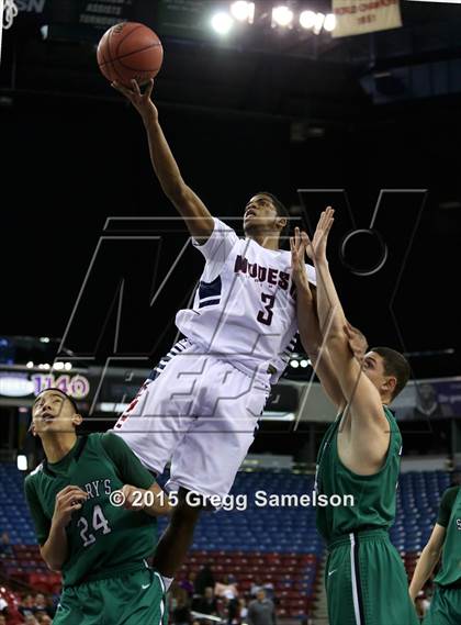 Thumbnail 3 in Modesto Christian vs St. Mary's (CIF SJS D2 Semifinal) photogallery.