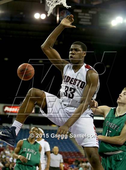 Thumbnail 2 in Modesto Christian vs St. Mary's (CIF SJS D2 Semifinal) photogallery.