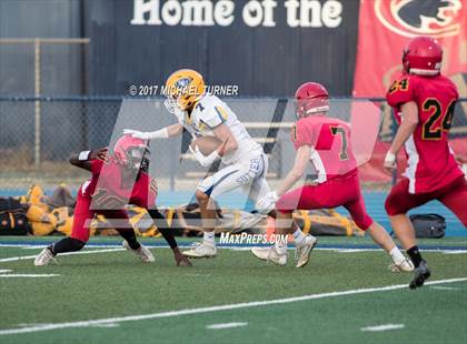 Thumbnail 3 in JV: Sutter @ Chico photogallery.