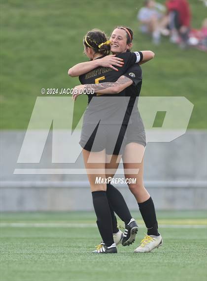 Thumbnail 2 in Duchesne vs. Gretna East photogallery.