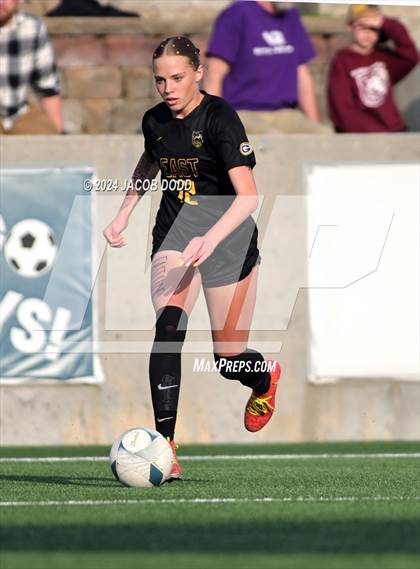 Thumbnail 3 in Duchesne vs. Gretna East photogallery.