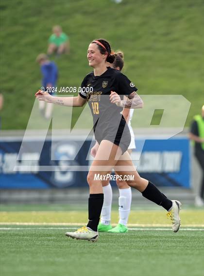 Thumbnail 2 in Duchesne vs. Gretna East photogallery.