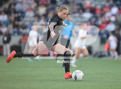 Thumbnail 1 in Duchesne vs. Gretna East photogallery.