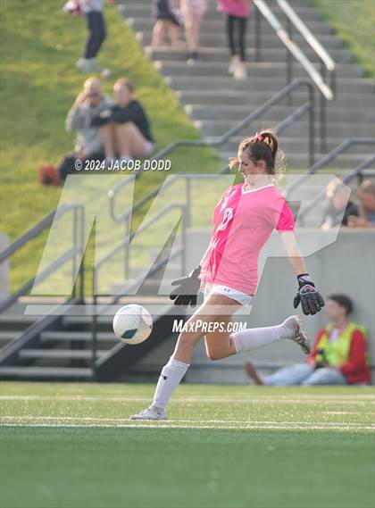 Thumbnail 3 in Duchesne vs. Gretna East photogallery.