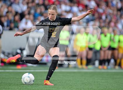 Thumbnail 2 in Duchesne vs. Gretna East photogallery.