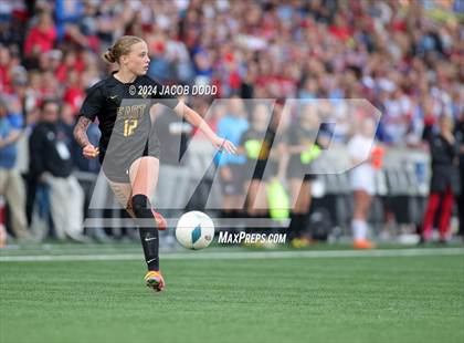 Thumbnail 3 in Duchesne vs. Gretna East photogallery.