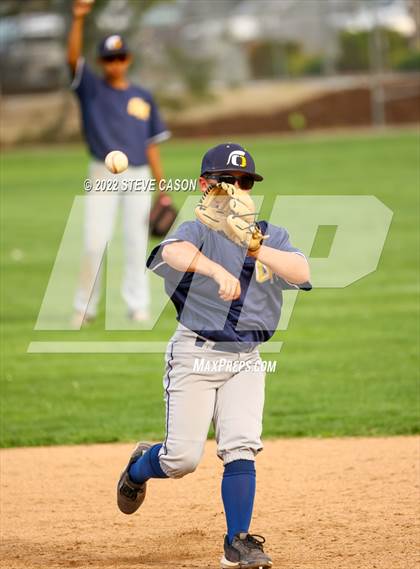 Thumbnail 1 in Oak Ridge @ Granite Bay photogallery.