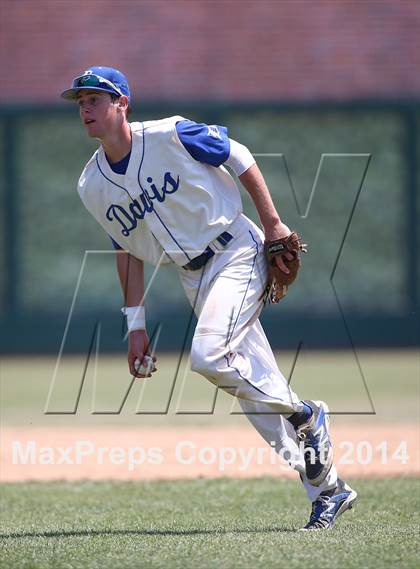 Thumbnail 2 in St. Mary's vs. Davis (CIF SJS D1 Final - Game 2) photogallery.
