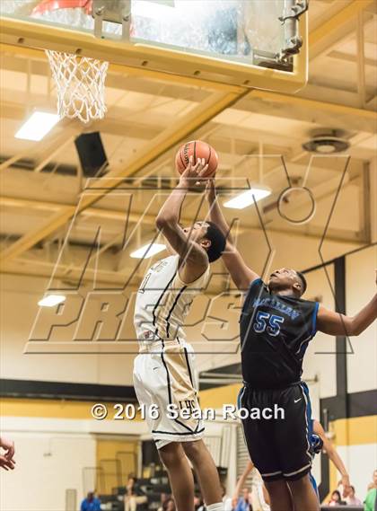 Thumbnail 3 in McCallum @ Lanier photogallery.