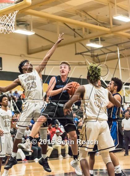 Thumbnail 1 in McCallum @ Lanier photogallery.