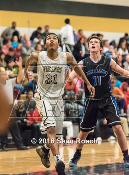 Thumbnail 3 in McCallum @ Lanier photogallery.