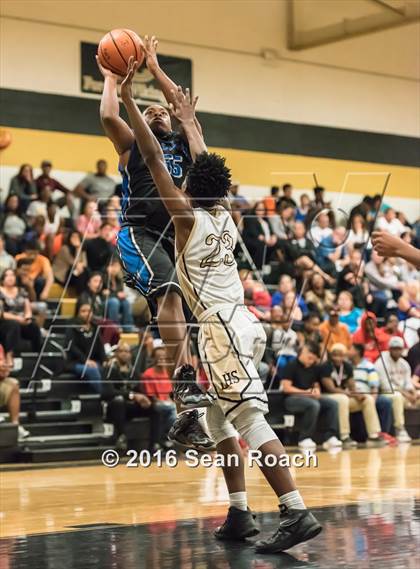 Thumbnail 1 in McCallum @ Lanier photogallery.