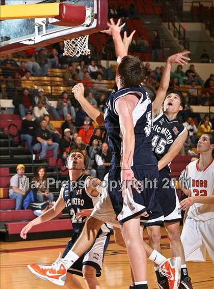 Thumbnail 1 in Burkburnett vs. Victoria Metro NITP (Fantasy of Lights) photogallery.