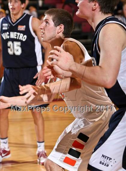 Thumbnail 2 in Burkburnett vs. Victoria Metro NITP (Fantasy of Lights) photogallery.
