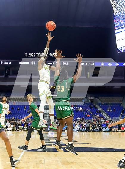 Thumbnail 3 in Madison vs. Cole (UIL 3A State Final) photogallery.