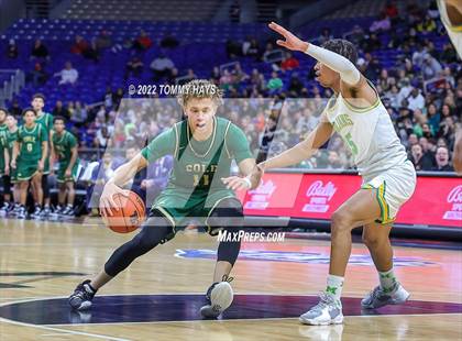 Thumbnail 1 in Madison vs. Cole (UIL 3A State Final) photogallery.