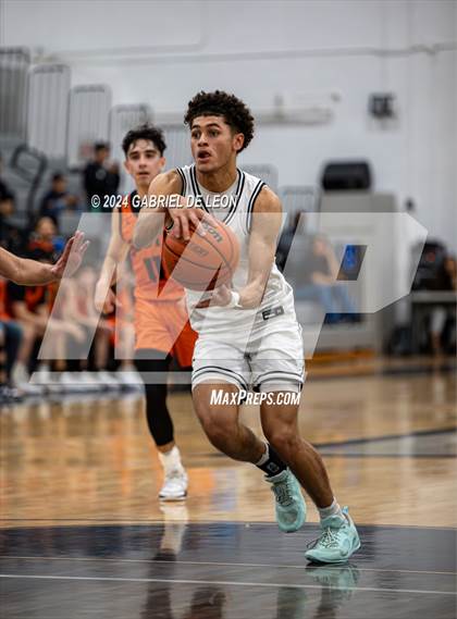 Thumbnail 2 in Harlingen South @ Weslaco East photogallery.