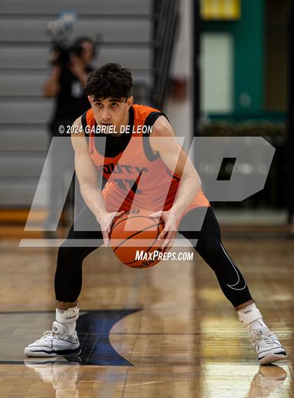 Thumbnail 1 in Harlingen South @ Weslaco East photogallery.