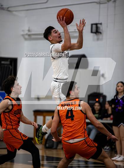 Thumbnail 3 in Harlingen South @ Weslaco East photogallery.
