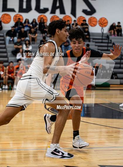 Thumbnail 3 in Harlingen South @ Weslaco East photogallery.