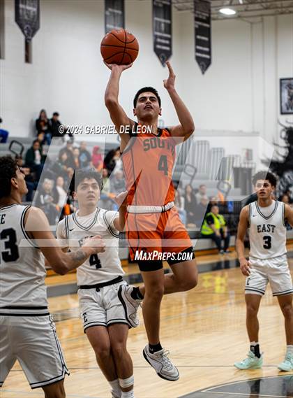 Thumbnail 3 in Harlingen South @ Weslaco East photogallery.