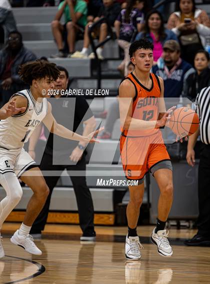 Thumbnail 1 in Harlingen South @ Weslaco East photogallery.