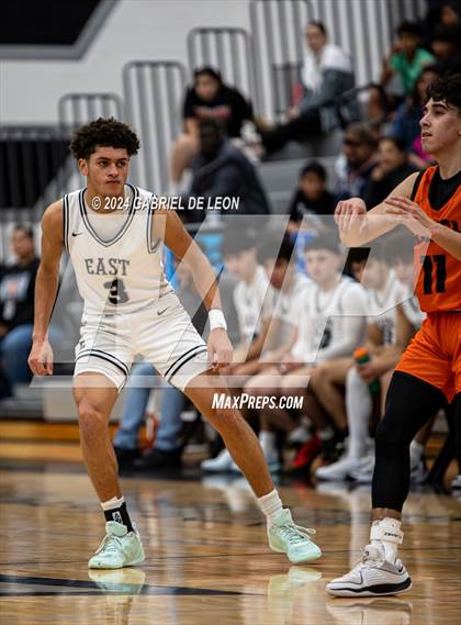 Thumbnail 1 in Harlingen South @ Weslaco East photogallery.