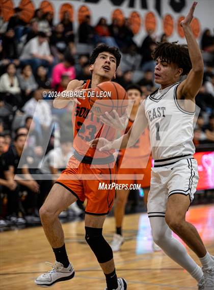 Thumbnail 1 in Harlingen South @ Weslaco East photogallery.