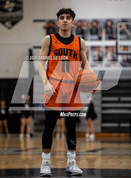 Thumbnail 3 in Harlingen South @ Weslaco East photogallery.