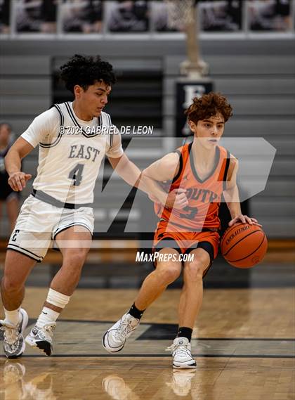 Thumbnail 2 in Harlingen South @ Weslaco East photogallery.