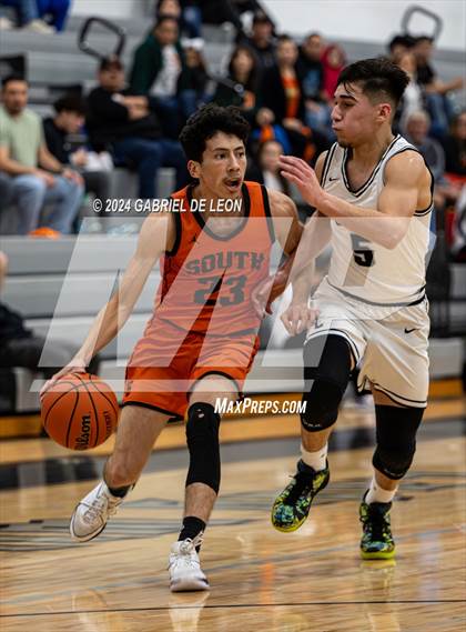 Thumbnail 1 in Harlingen South @ Weslaco East photogallery.