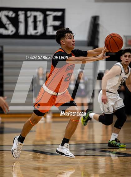 Thumbnail 3 in Harlingen South @ Weslaco East photogallery.
