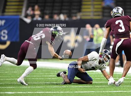 Thumbnail 1 in St. Thomas More vs. Lafayette Christian Academy (LHSAA Div II Select Final) photogallery.
