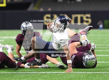 Thumbnail 3 in St. Thomas More vs. Lafayette Christian Academy (LHSAA Div II Select Final) photogallery.