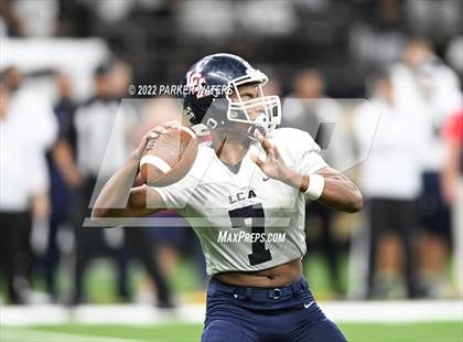 Thumbnail 1 in St. Thomas More vs. Lafayette Christian Academy (LHSAA Div II Select Final) photogallery.