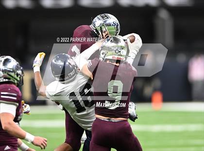 Thumbnail 3 in St. Thomas More vs. Lafayette Christian Academy (LHSAA Div II Select Final) photogallery.