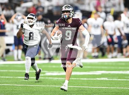 Thumbnail 2 in St. Thomas More vs. Lafayette Christian Academy (LHSAA Div II Select Final) photogallery.