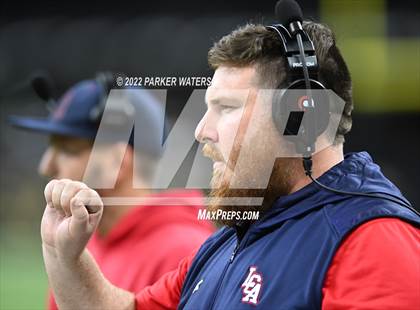 Thumbnail 3 in St. Thomas More vs. Lafayette Christian Academy (LHSAA Div II Select Final) photogallery.