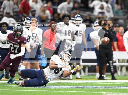 Thumbnail 1 in St. Thomas More vs. Lafayette Christian Academy (LHSAA Div II Select Final) photogallery.
