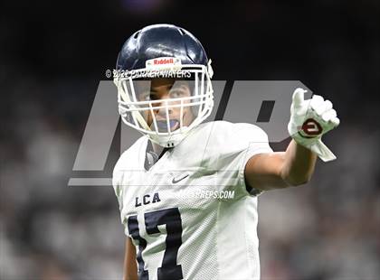 Thumbnail 3 in St. Thomas More vs. Lafayette Christian Academy (LHSAA Div II Select Final) photogallery.