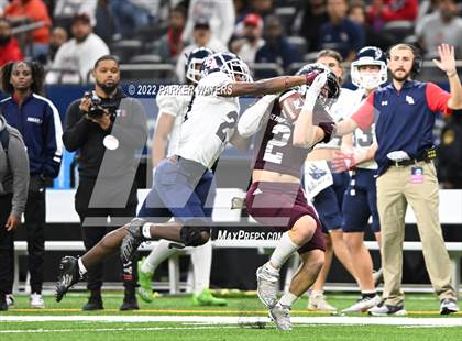 Thumbnail 2 in St. Thomas More vs. Lafayette Christian Academy (LHSAA Div II Select Final) photogallery.