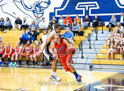 Thumbnail 1 in Marvin Ridge @ Central Academy photogallery.