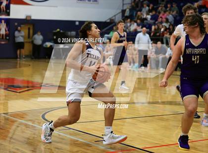 Thumbnail 3 in Navarro @ Wimberley photogallery.