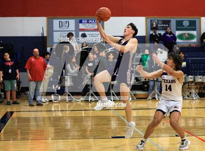 Thumbnail 2 in Navarro @ Wimberley photogallery.
