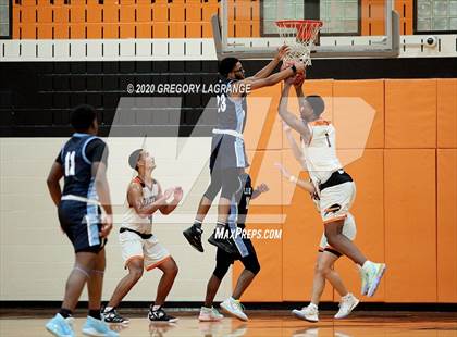 Thumbnail 2 in Bell vs Haltom photogallery.