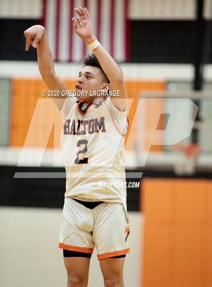 Thumbnail 3 in Bell vs Haltom photogallery.