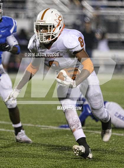 Thumbnail 2 in Caldwell vs. Robinson (UIL 4A D2 Bi-District Playoff) photogallery.