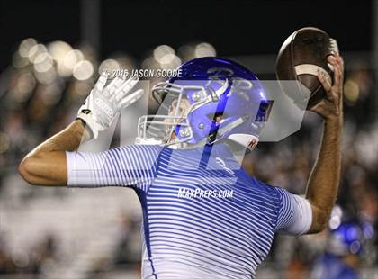 Thumbnail 3 in Caldwell vs. Robinson (UIL 4A D2 Bi-District Playoff) photogallery.